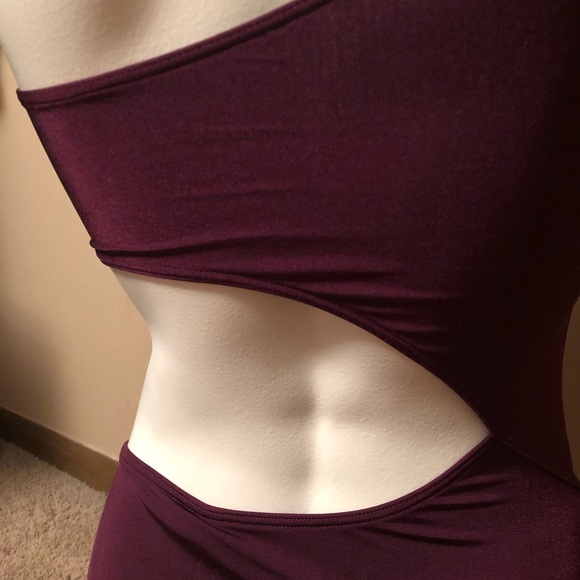 NWT Abercrombie and Fitch classic coverage burgundy swimsuit - Picture 6 of 12